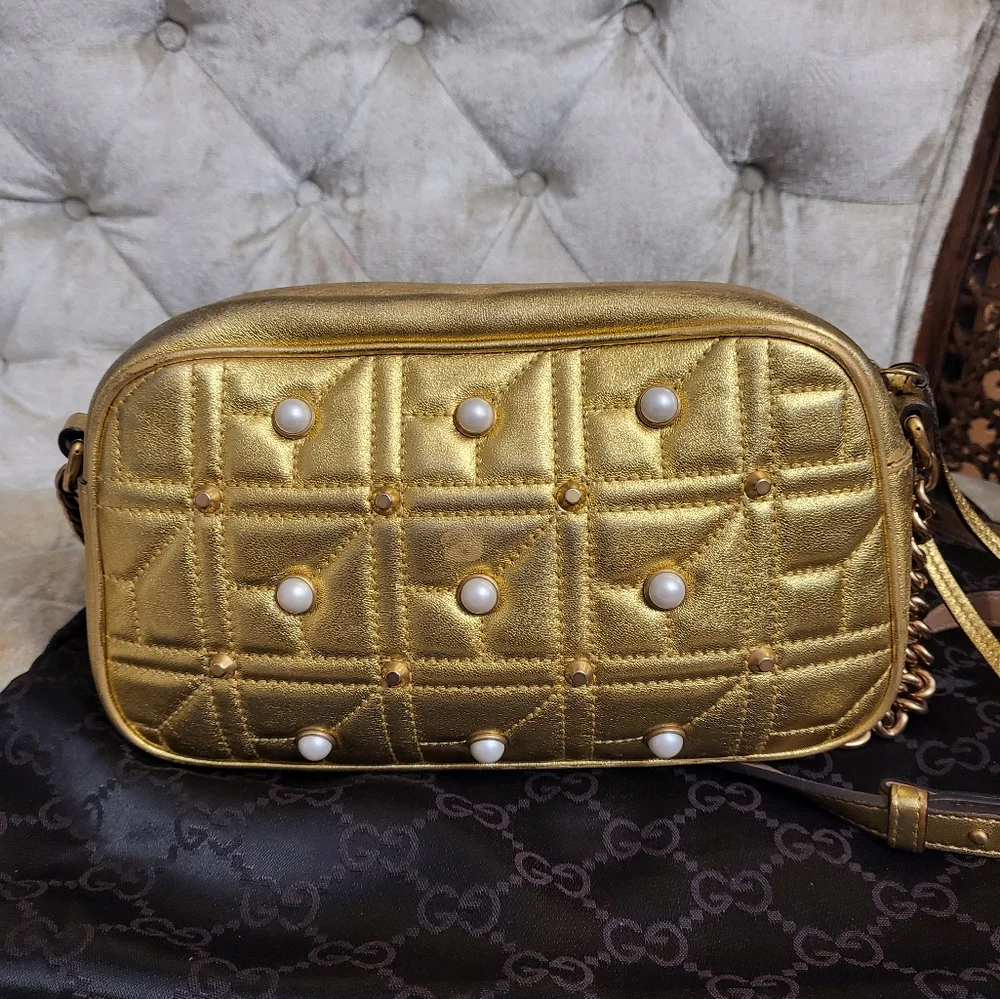 Authentic Gucci Pearl Studded GG Marmont camera bag - Picture 5 of 15